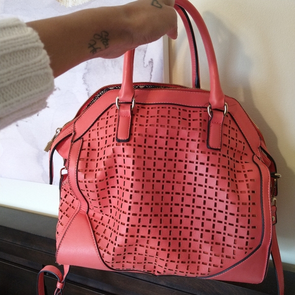 crossbody bag for the summer - Picture 2 of 6